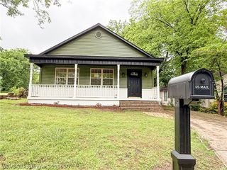 1111 Baldwin Street, Van Buren, AR 72956