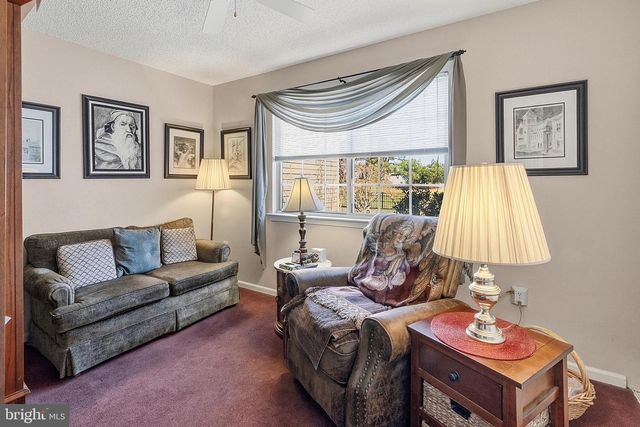 1213-B LINDERA PLZ, Monroe Township, NJ 08831
