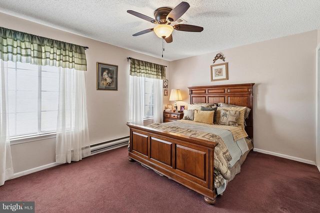 1213-B LINDERA PLZ, Monroe Township, NJ 08831