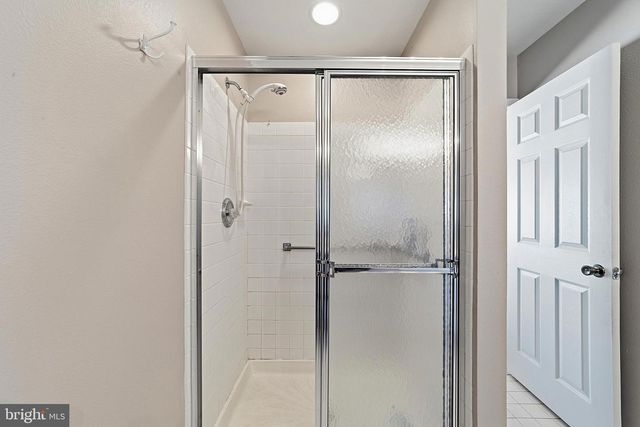 1213-B LINDERA PLZ, Monroe Township, NJ 08831