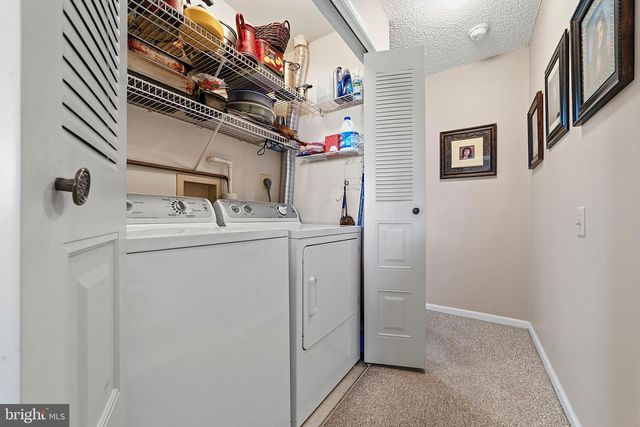 1213-B LINDERA PLZ, Monroe Township, NJ 08831