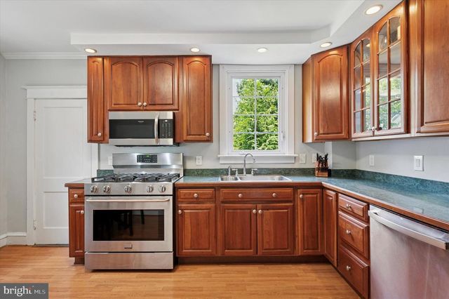 142 HASTINGS AVE, Havertown, PA 19083