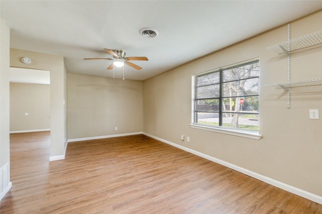 10000 Olmos Drive, Dallas, TX 75218