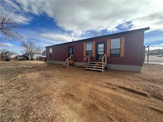 612 S 4th Street W, Baker, MT 59313