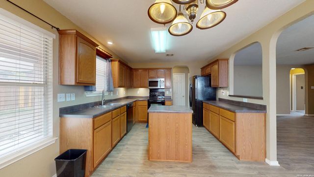 2912 Redtip, Schertz, TX 78108