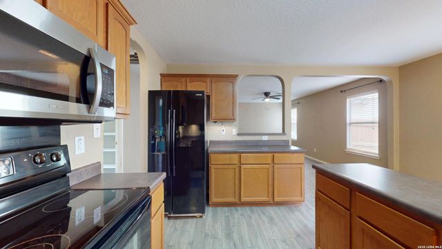 2912 Redtip, Schertz, TX 78108