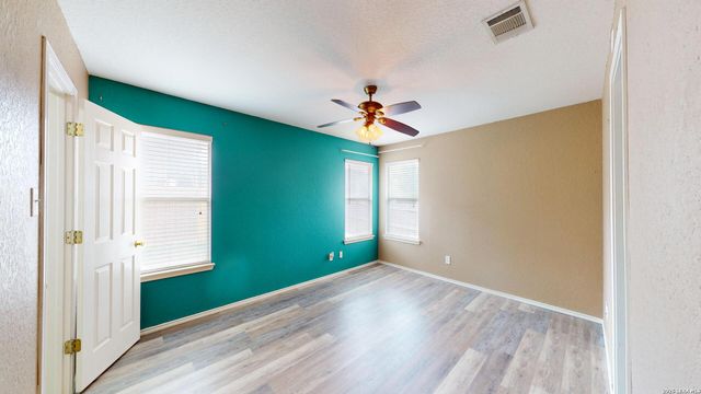 2912 Redtip, Schertz, TX 78108