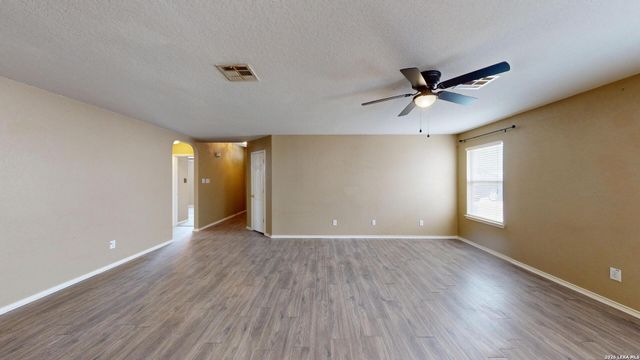 2912 Redtip, Schertz, TX 78108