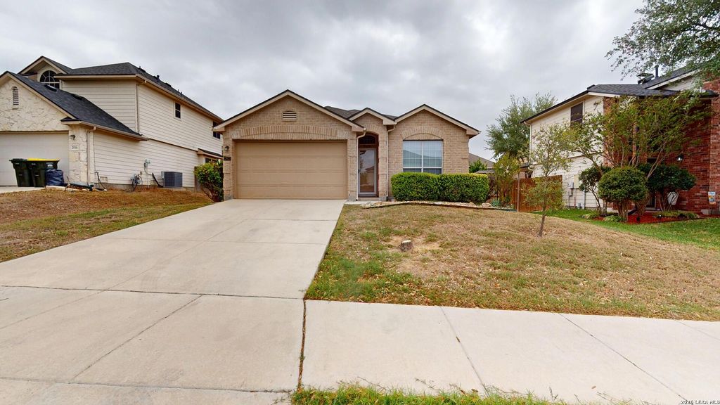 2912 Redtip, Schertz, TX 78108