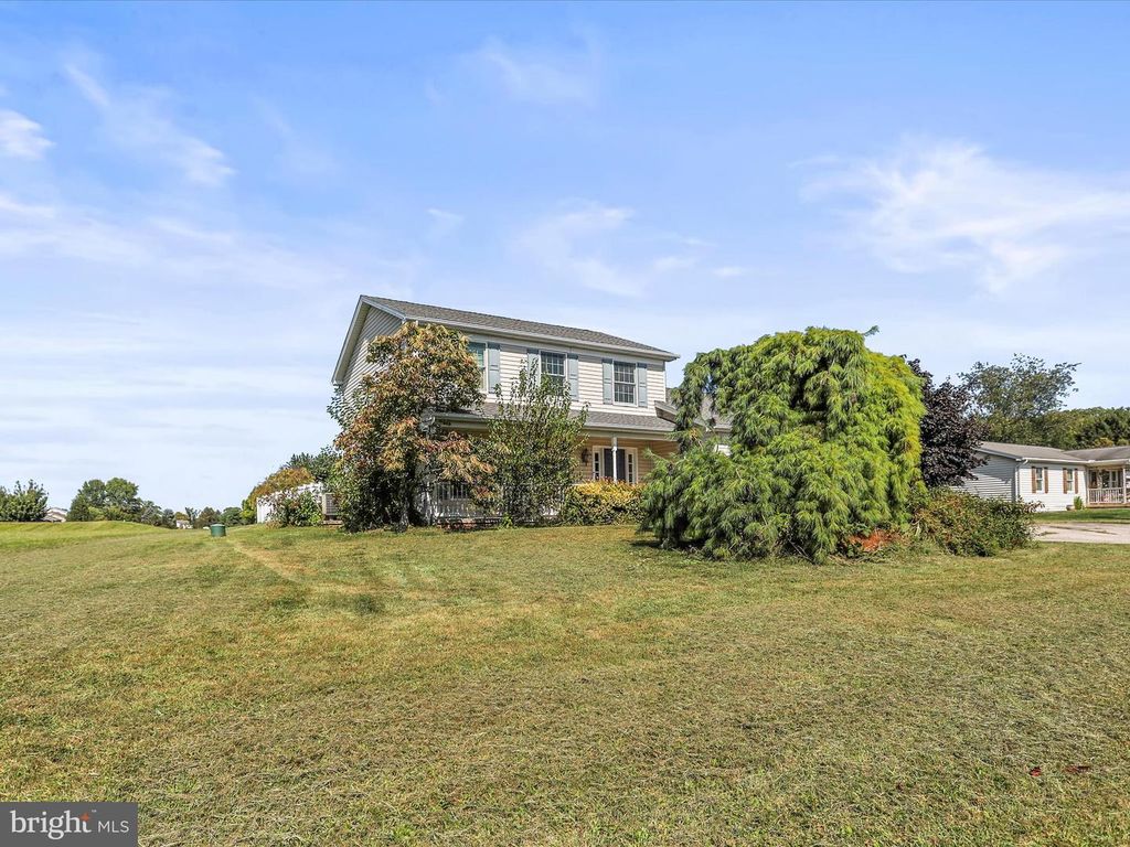 6019 WILDASIN RD, Spring Grove, PA 17362