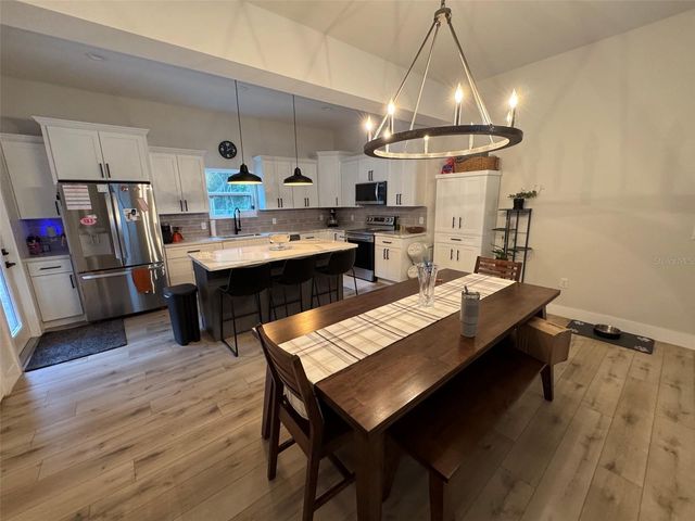 8031 NW 172ND LANE, Fanning Springs, FL 32693