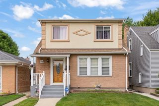 3812 N Pioneer Avenue, Chicago, IL 60634