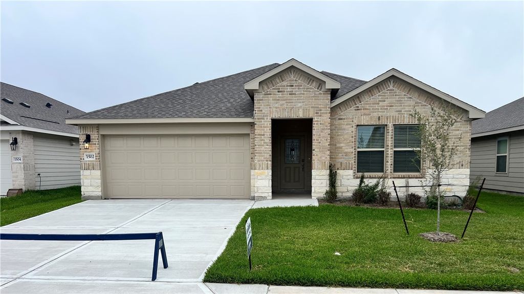 1402 Choctaw Road, Sinton, TX 78387 — exterior