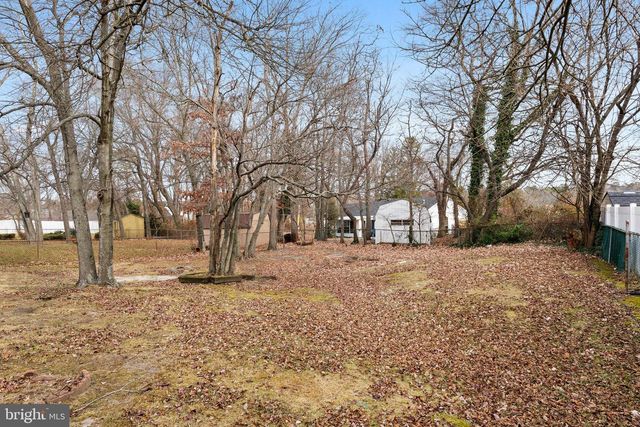 68 ARBOR MEADOW DR, Sicklerville, NJ 08081