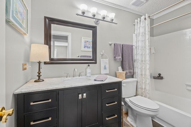 2717 Hot Springs Drive, Pearland, TX 77584
