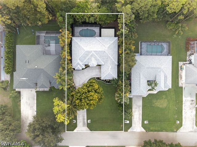5761 Waxmyrtle WAY, Naples, FL 34109