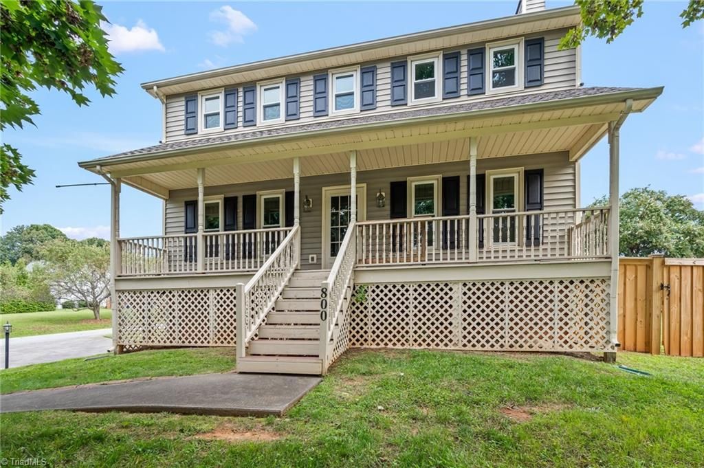 800 Sweet Bay Court, Lewisville, NC 27023