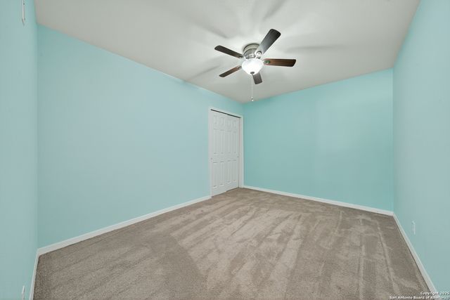 189 National Blvd, Universal City, TX 78148