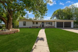 189 National Blvd, Universal City, TX 78148