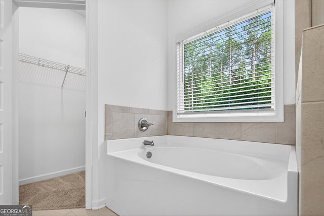 86 Pollen Trail, Grantville, GA 30220