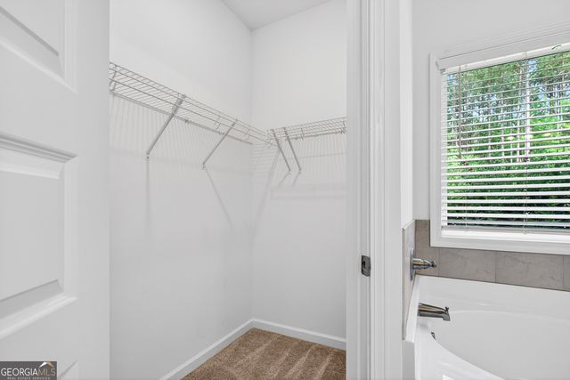 86 Pollen Trail, Grantville, GA 30220