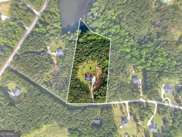86 Pollen Trail, Grantville, GA 30220