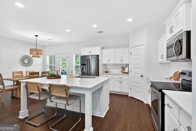86 Pollen Trail, Grantville, GA 30220
