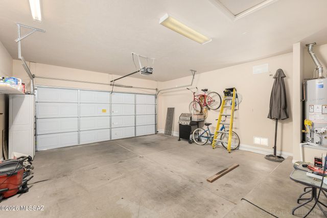 431 W Calle Del Estribo, Sahuarita, AZ 85629