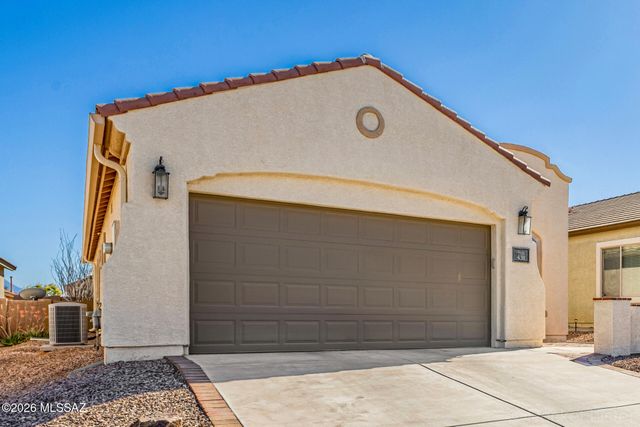 431 W Calle Del Estribo, Sahuarita, AZ 85629