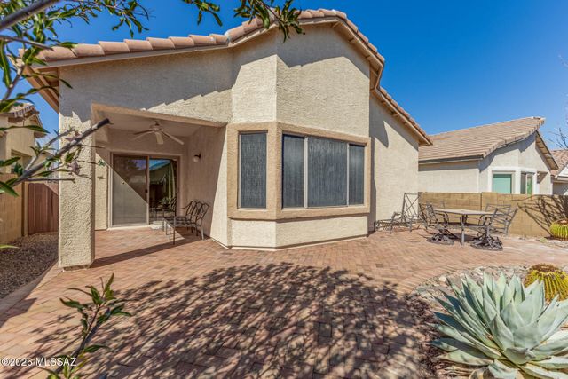 431 W Calle Del Estribo, Sahuarita, AZ 85629