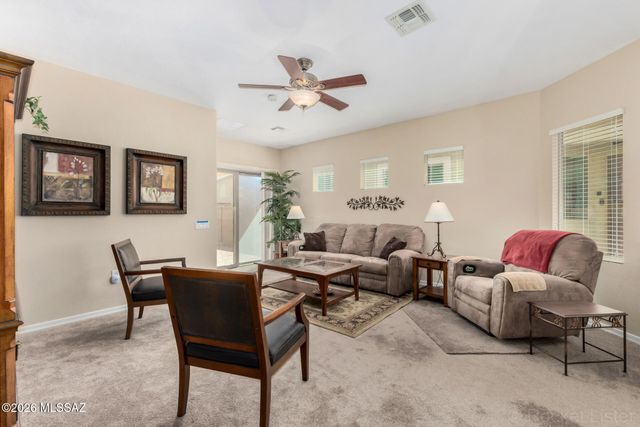 431 W Calle Del Estribo, Sahuarita, AZ 85629