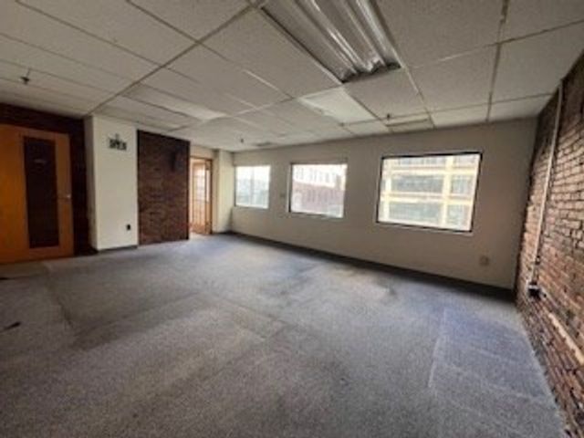 200 Lincoln St 403, Boston, MA 02111