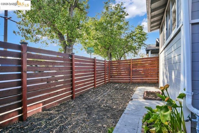 3818 Suter ST, Oakland, CA 94619