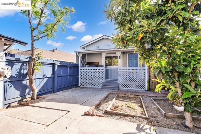 3818 Suter ST, Oakland, CA 94619