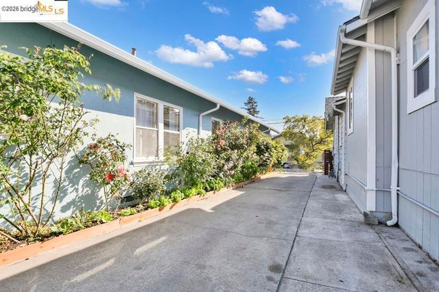 3818 Suter ST, Oakland, CA 94619
