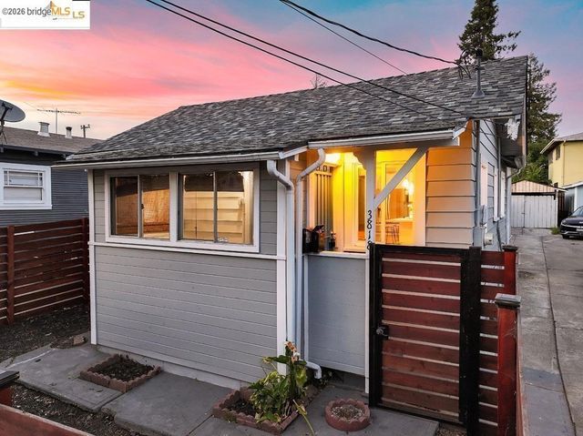 3818 Suter ST, Oakland, CA 94619