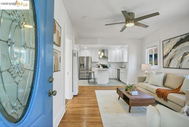 3818 Suter ST, Oakland, CA 94619
