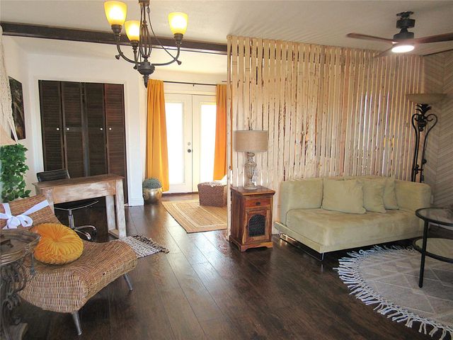 2503 River Crest Drive, Houston, TX 77338