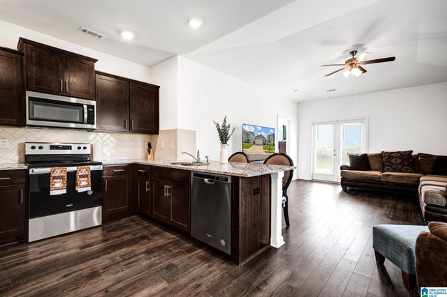 5872 MOUNTAIN VIEW TRAIL, Bessemer, AL 35022