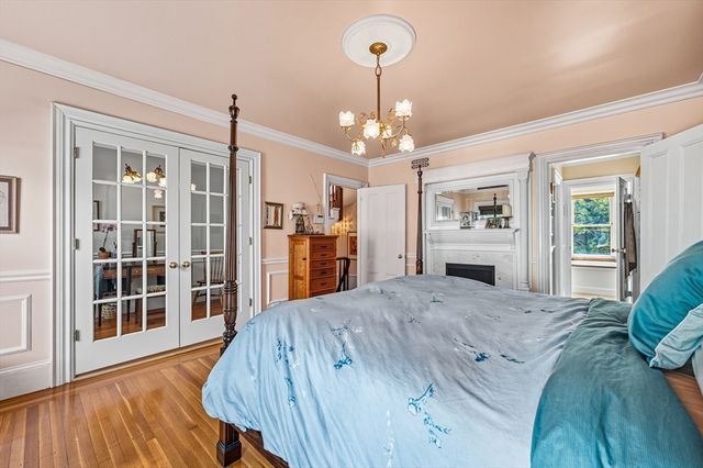 583 East Broadway, Boston, MA 02127