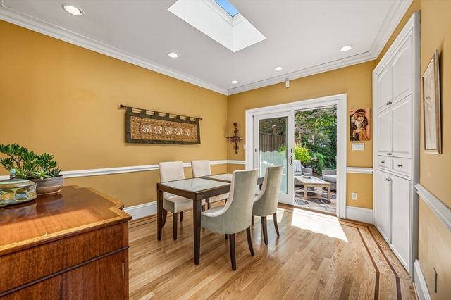 583 East Broadway, Boston, MA 02127