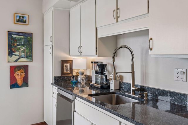 2950 Dean Parkway 1805, Minneapolis, MN 55416