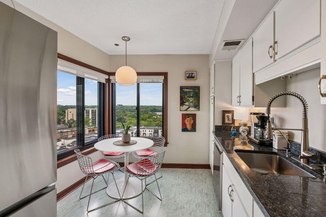 2950 Dean Parkway 1805, Minneapolis, MN 55416