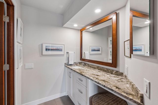2950 Dean Parkway 1805, Minneapolis, MN 55416
