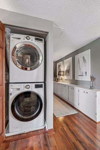 2950 Dean Parkway 1805, Minneapolis, MN 55416