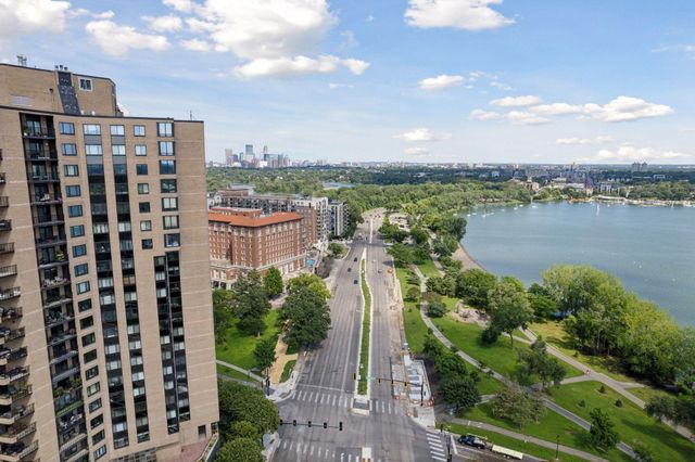 2950 Dean Parkway 1805, Minneapolis, MN 55416