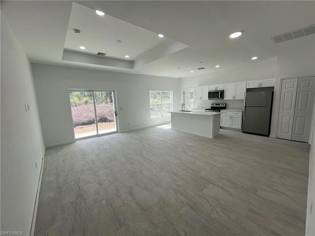 3013 64th ST W, Lehigh Acres, FL 33971
