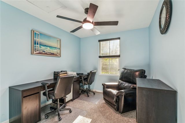 212 Smith Lane, Chippewa Twp, PA 15010