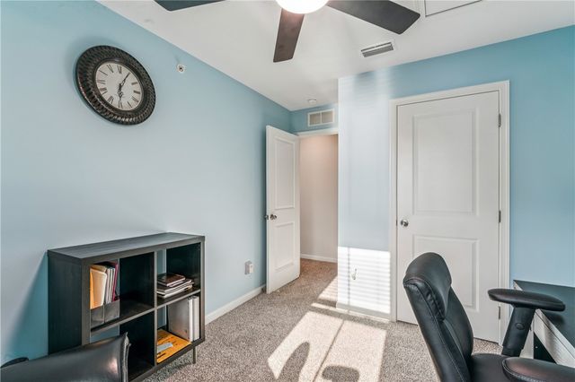 212 Smith Lane, Chippewa Twp, PA 15010