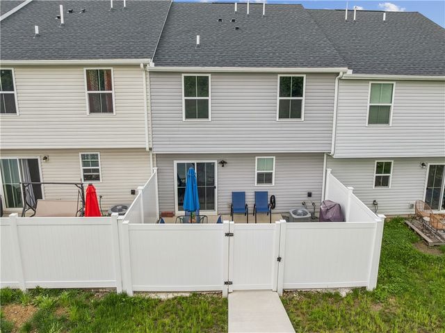 212 Smith Lane, Chippewa Twp, PA 15010